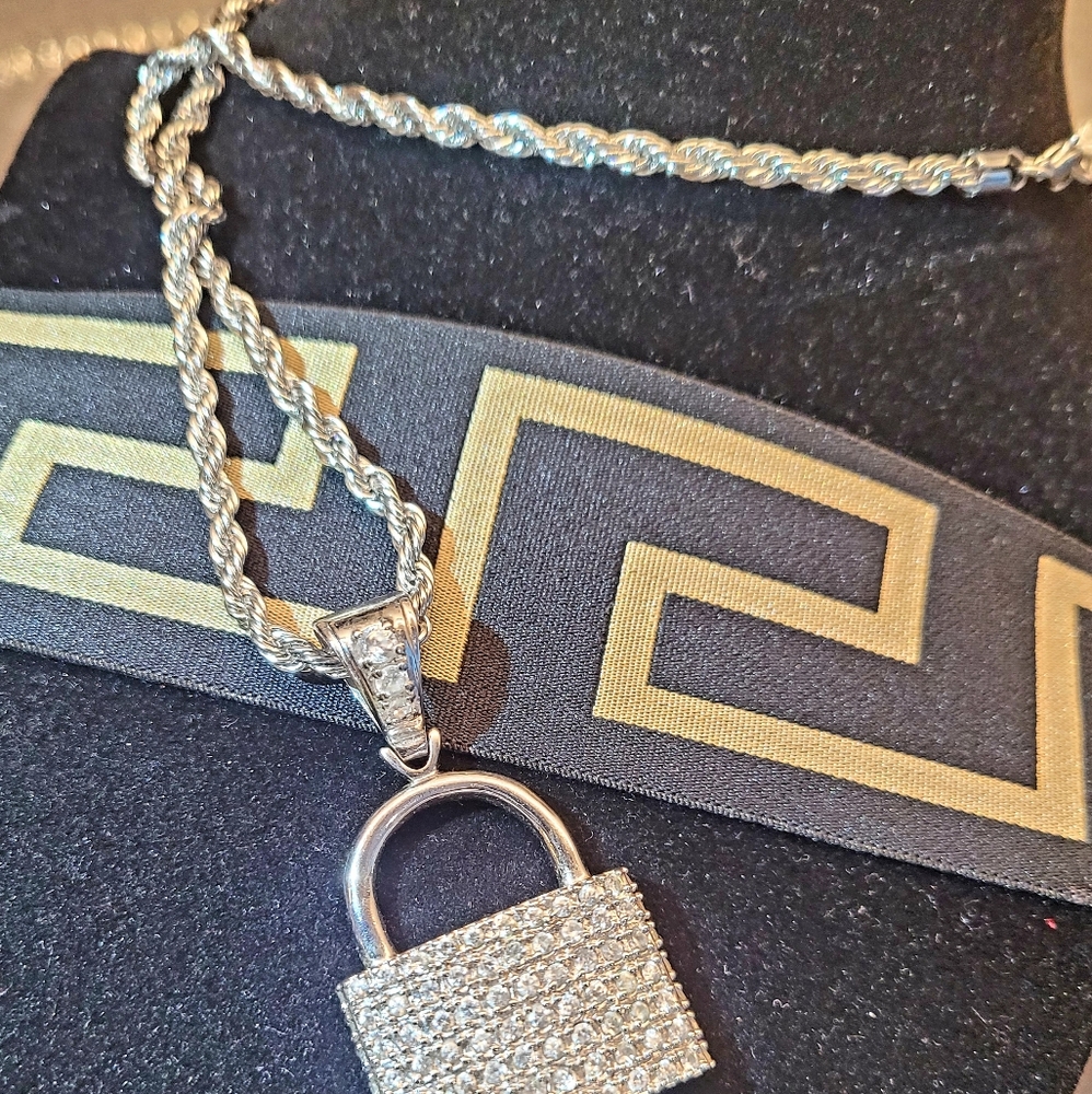 STERLING SILVER PENDANT